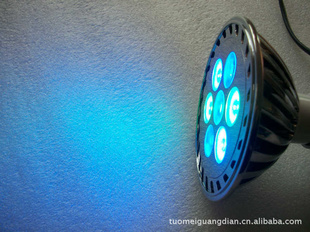 RGB7WPAR30