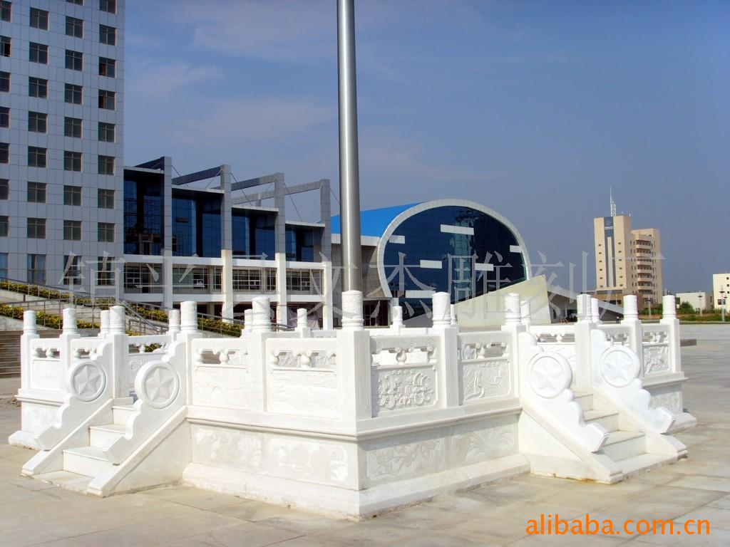 提供石雕栏杆国旗台加工