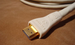 AudioQuest/ʥHDMI-3ϵж2.5%1.4HDMI3D8