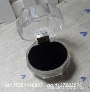 B029亚克力戒指盒防尘塞盒子透明水晶戒指盒薄款3.8CM