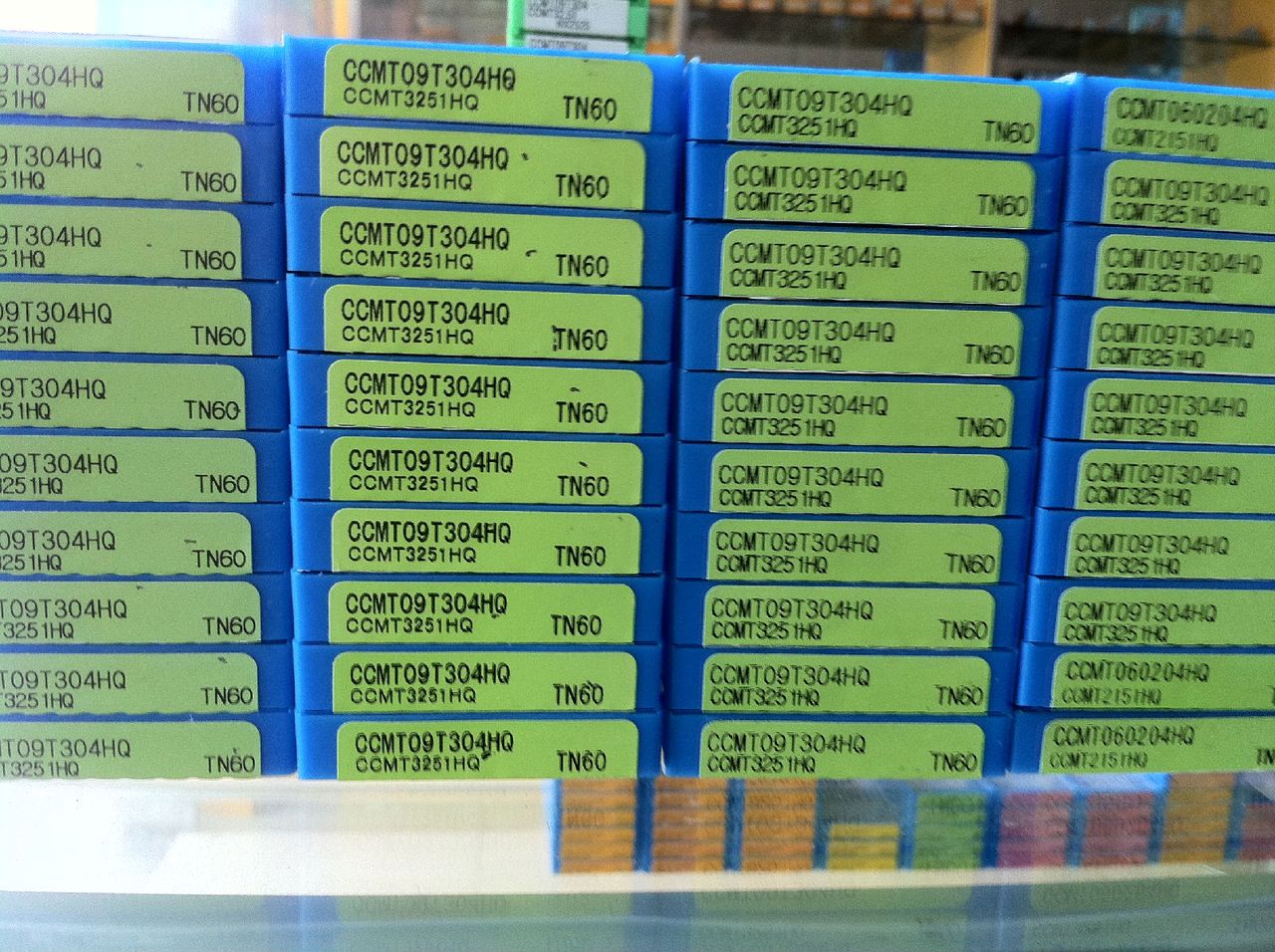 ƬDNMG150408HQTN60