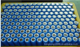 ֱ18650﮵أ3.7V2000
