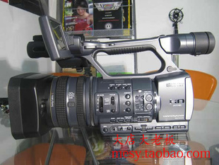 Sony/HDR-AX2000E