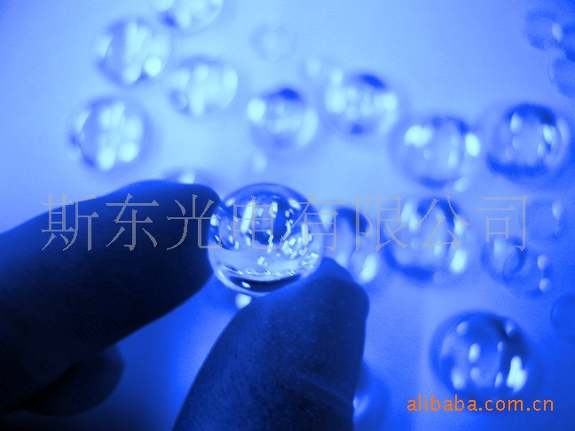 Ӧ܇dR^÷͸R