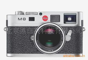 ⿨M8.2LEICA