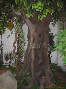澰