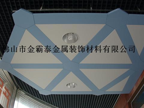 ְ컨