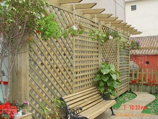 青岛防腐木工程,木屋,木制亭,廊架