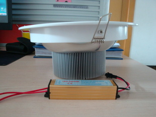 LED8翾ͲƱ곧ֱ