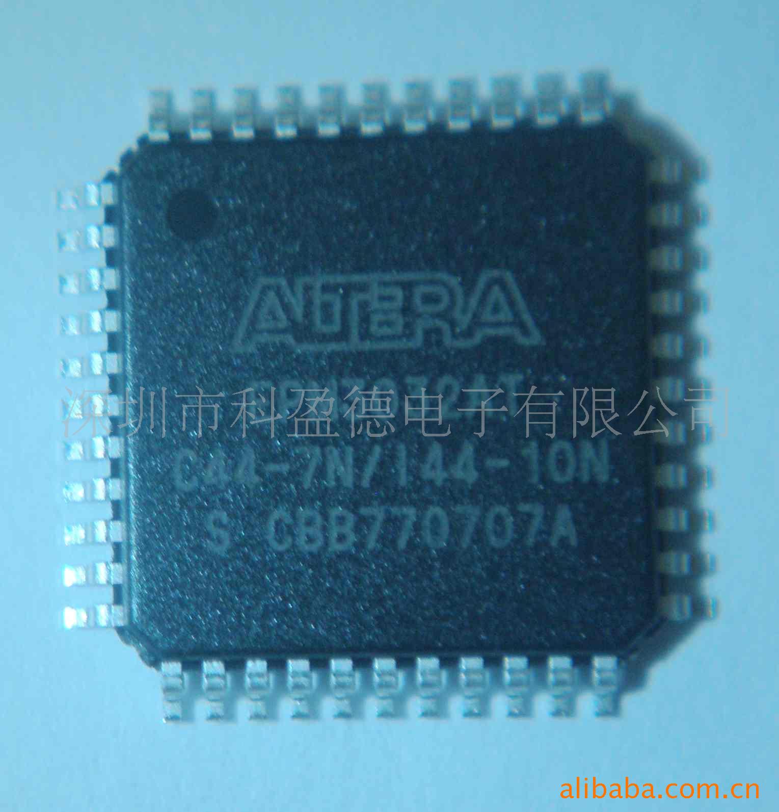 EPM3032ATC44-7N/I44-10NS