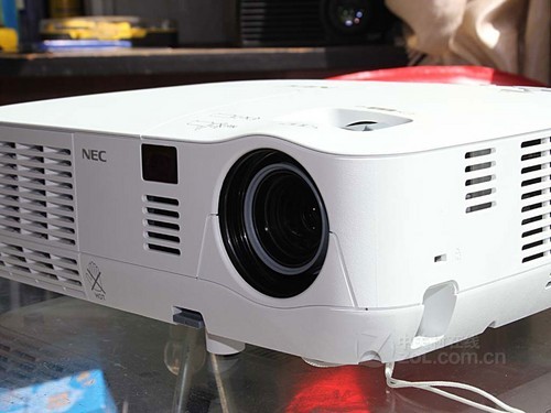 ݸͶӰNP-VE280+NECͶӰ