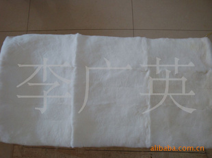 獭兔褥子、张子等各种皮毛制品