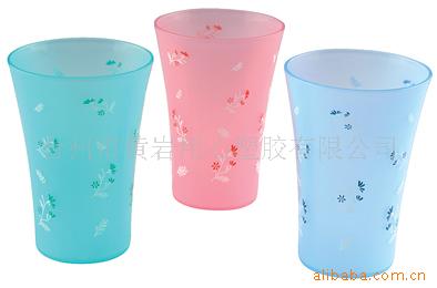 果汁杯,啤酒杯,卡通杯,水壶,碗,拉勺(图)