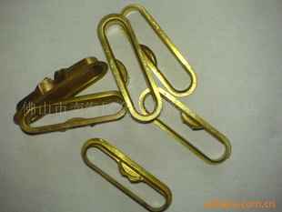 ļ