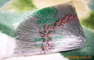 BZX55C68DIP