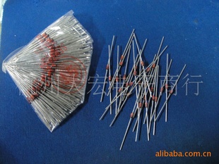 STѹ0.5W5.1V4.7V