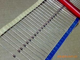 רӪѹ4.7V1/2W±5%ֻ