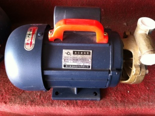 ѹб750W