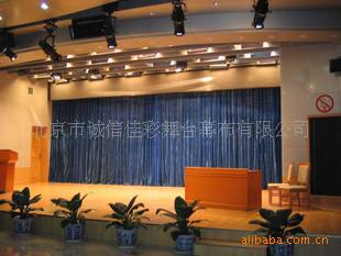 厂家直销阻燃防火舞台幕布、进口无缝纱幕、抠像幕、、1平米起订
