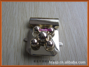 义乌箱包配件梅花扣批发