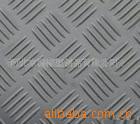 𽺰