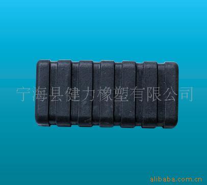 提供硅胶橡胶塑料模具加工