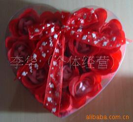纸制香皂花桃心12朵三层花