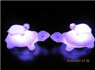 ڳֱ2012¿½ledĸ߲СҹƷͻ