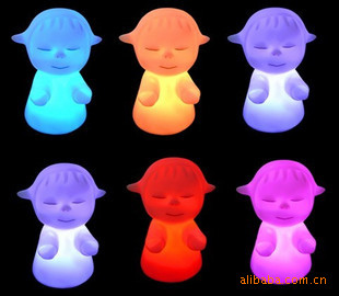 ƷСҹ߲ʱ任СҹLED߲ʷСҹ