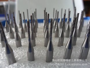 进口硬合金线路板PCB锣口细而锋利加工噪音低