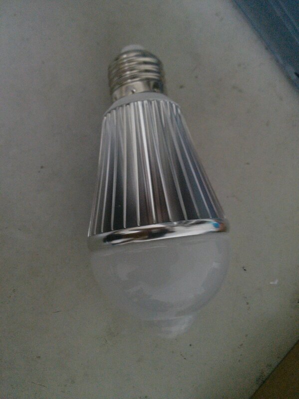 LED
