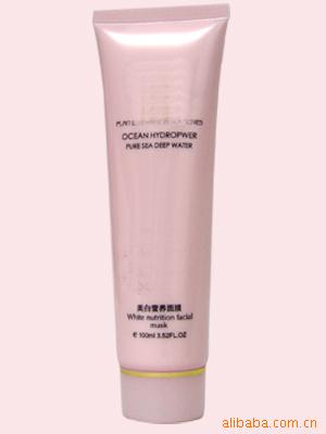 清爽嫩肤洁面奶化妆品OEM加工