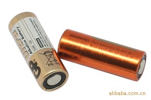è12V