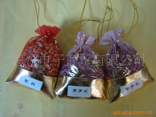 小本投资热卖商品批发香薰石香包