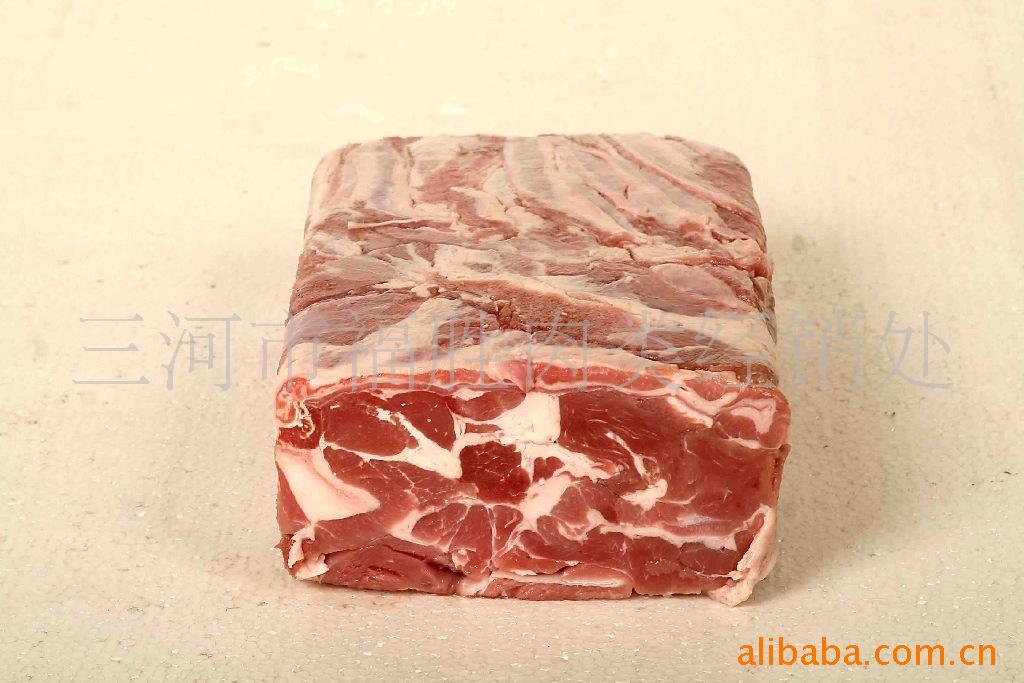 ӣ