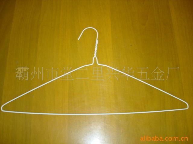 批发一次性喷塑衣架,铁线衣架加工
