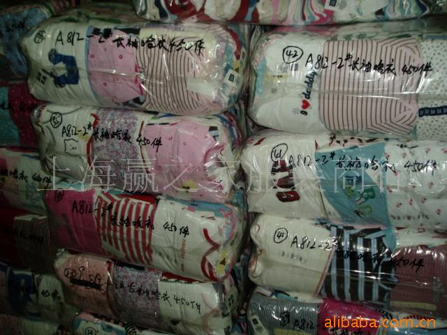 超人气哈衣爬服外贸童装批发网代