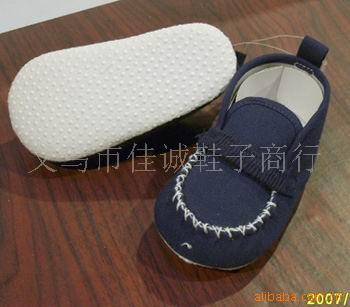 库存鞋外贸工艺鞋学步鞋婴儿袜子鞋,多种款式混批