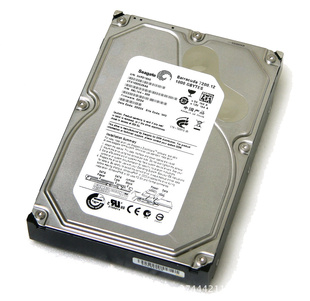 ؼ:STϣ1000GSATA2ڡ1TB1tbST31000333AS