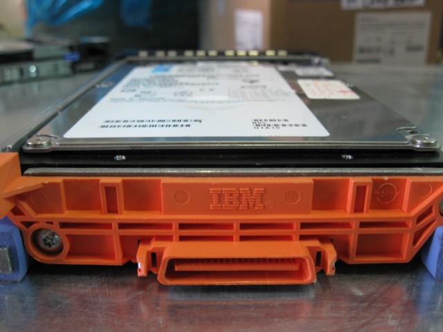 IBM5208300GBӲ