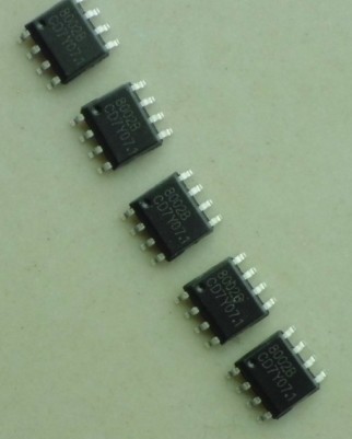 IC8002B