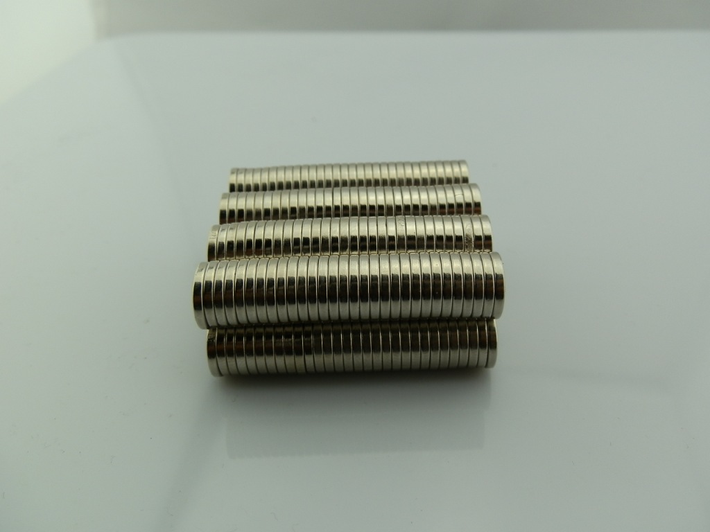 ӦƺǿN35СԲƬحľд4*3mm