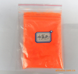 лӫ