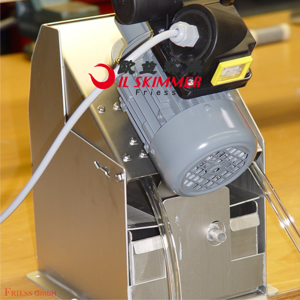 撇油器1U|小型德国进口撇油器