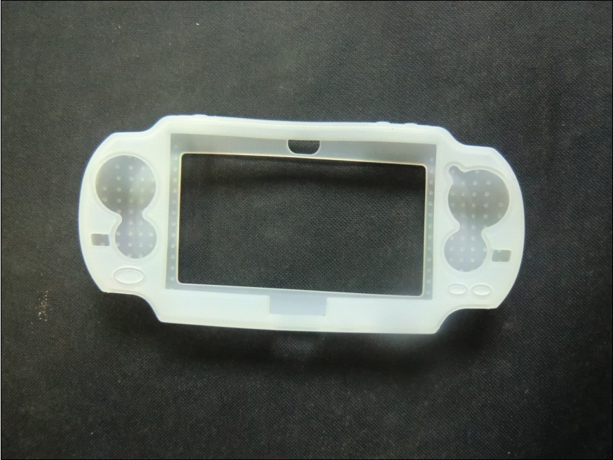 厂家直销PSVita原装硅胶保护盒