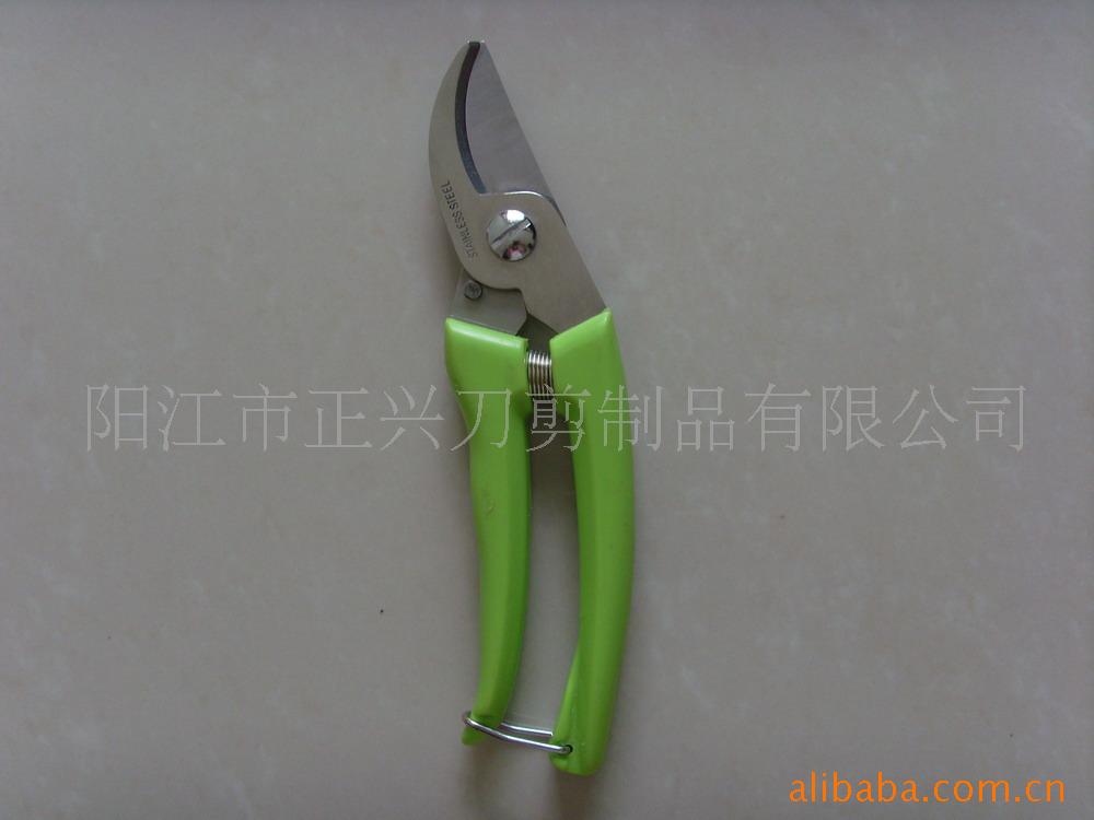  型号:se02e 价格:电议 供应商:阳江市正兴刀剪制品有限公司