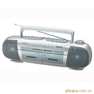 ¼M-XW400F