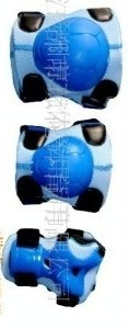517溜护具旱轮滑护具粉蓝(图)