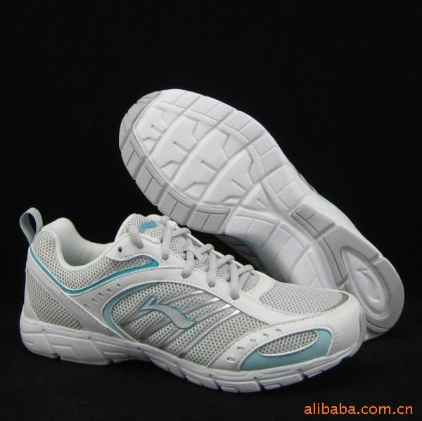 ֱ2010ARBE010-3Ь