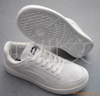09ŮЬЬ2LWD616
